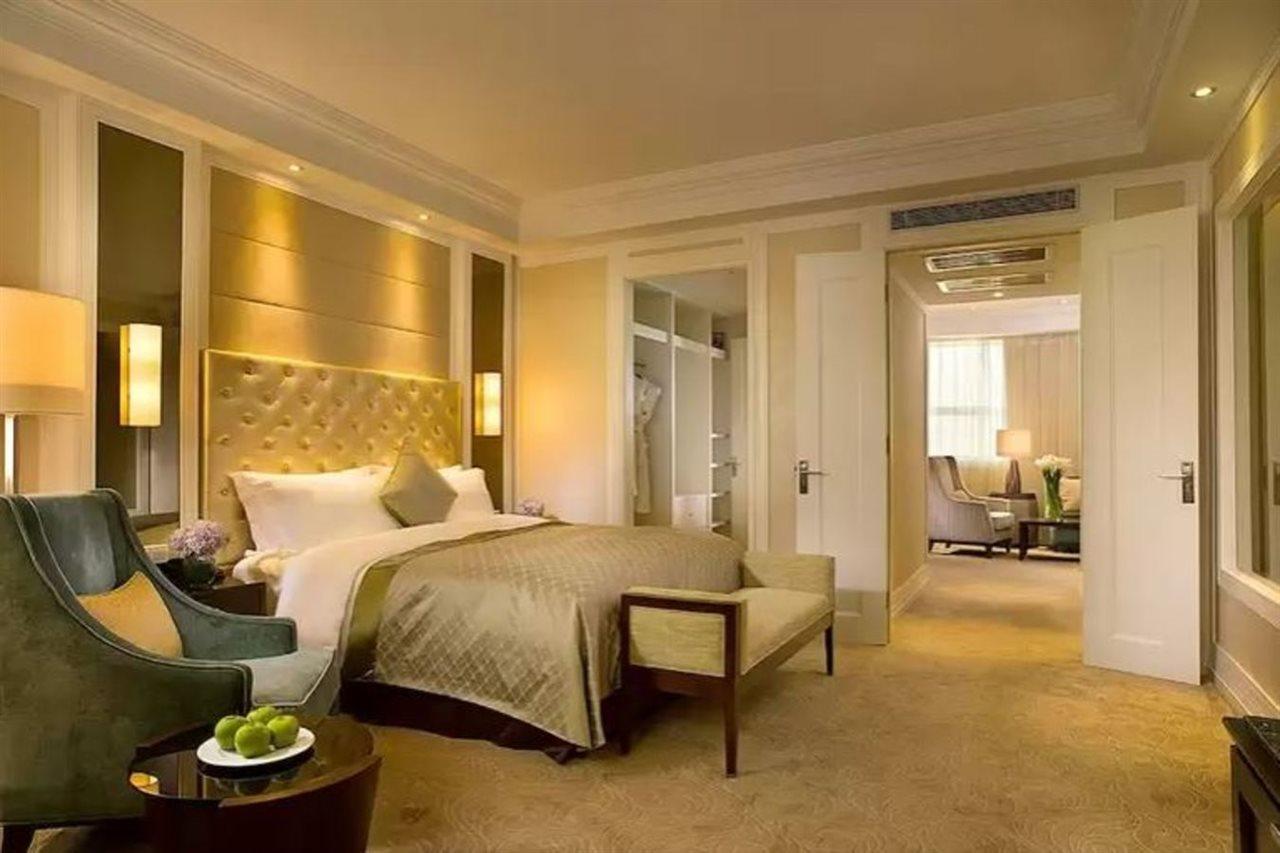 Wuhan Oriental Jianguo Hotel Exterior foto