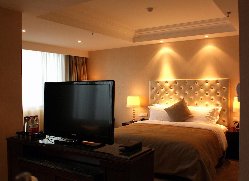 Wuhan Oriental Jianguo Hotel Quarto foto